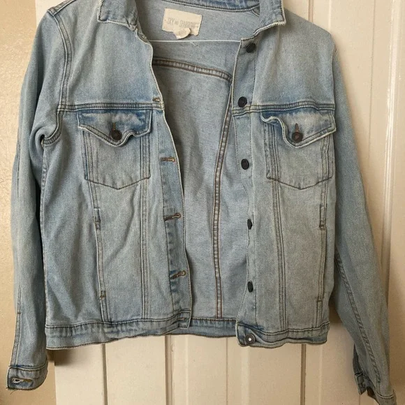 Sky and Sparrow Jean jacket size L - Picture 1 of 5